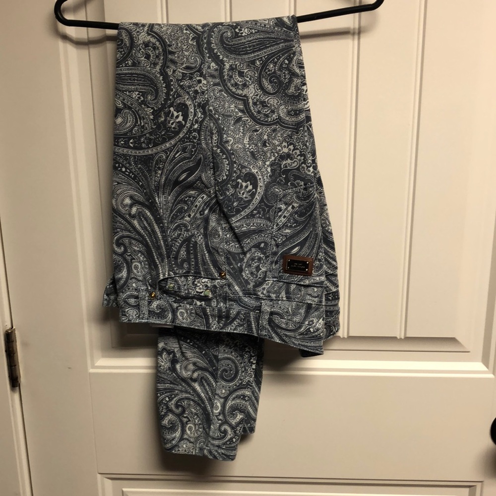 EUC.  Michael Kors stretchy, skinny jeans size 6